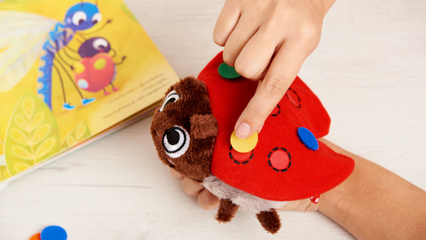 Lina, la mariquita sin puntitos Cuento infantil + Juego de mesa